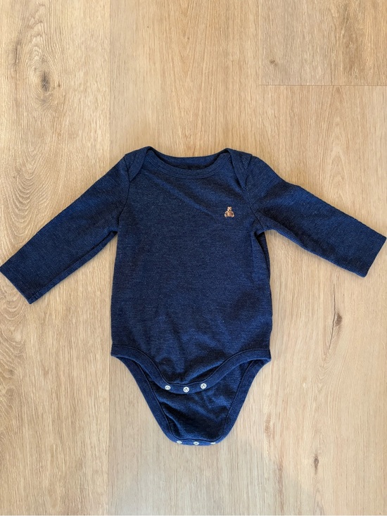 GAP Other - GAP Infant Long Sleeve Onesie